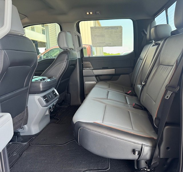 New 2025 Ford F150 Lariat w/ Equipment Group 501A Mid image 6