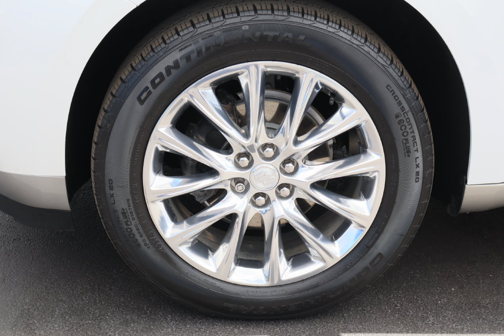 Certified 2021 Buick Enclave Premium w/ Sun and Sites Package FWD image 37