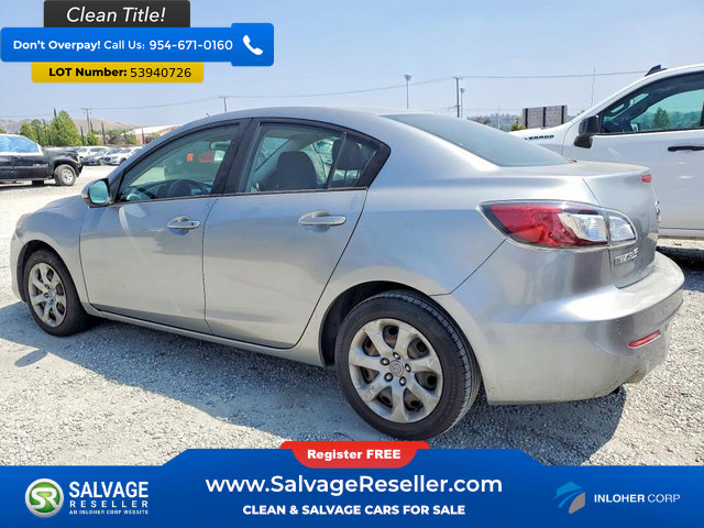 Used 2013 MAZDA MAZDA3 i SV w/ Convenience Pkg FWD image 3