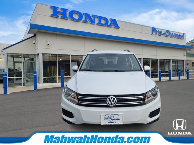Used 2017 Volkswagen Tiguan S AWD/4WD image 2