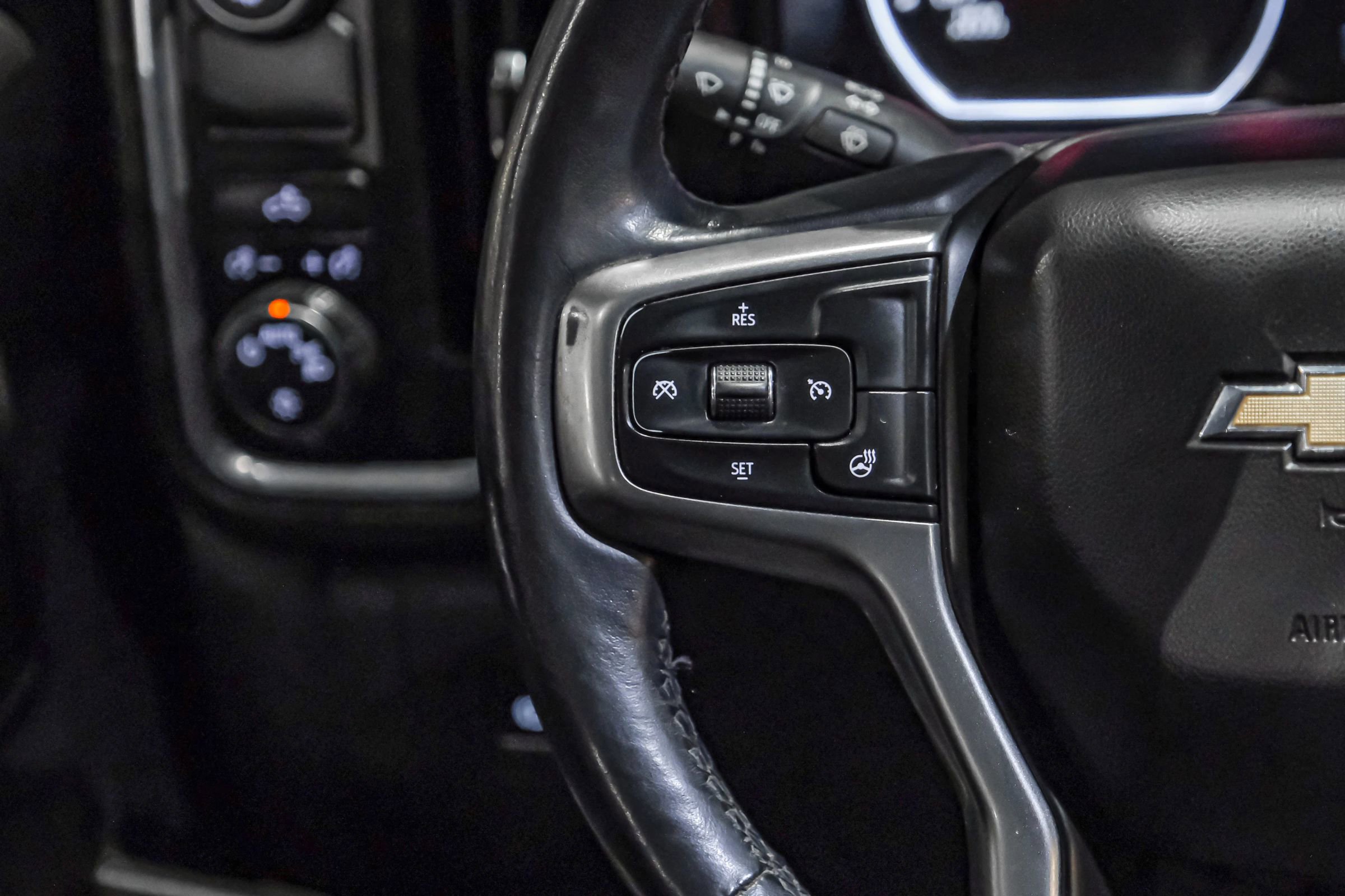 Used 2019 Chevrolet Silverado 1500 LT w/ All-Star Edition image 17