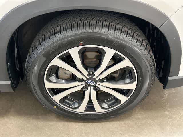 Used 2020 Subaru Forester Limited w/ Popular Package #3 AWD/4WD image 5