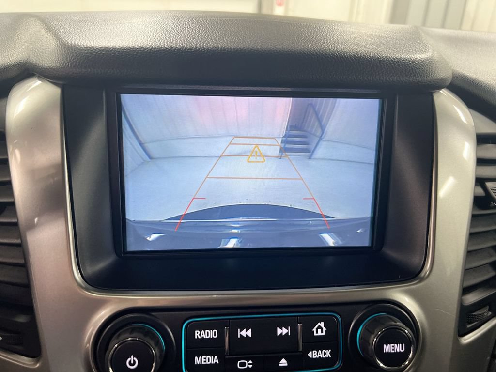 Used 2019 Chevrolet Tahoe Premier AWD/4WD image 16