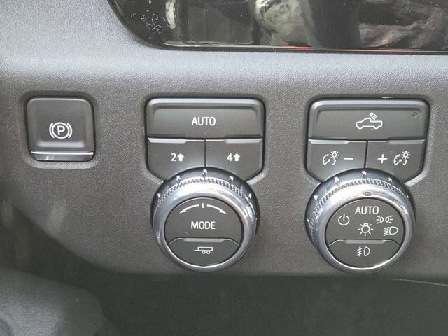 New 2026 GMC Sierra 1500 Elevation image 9