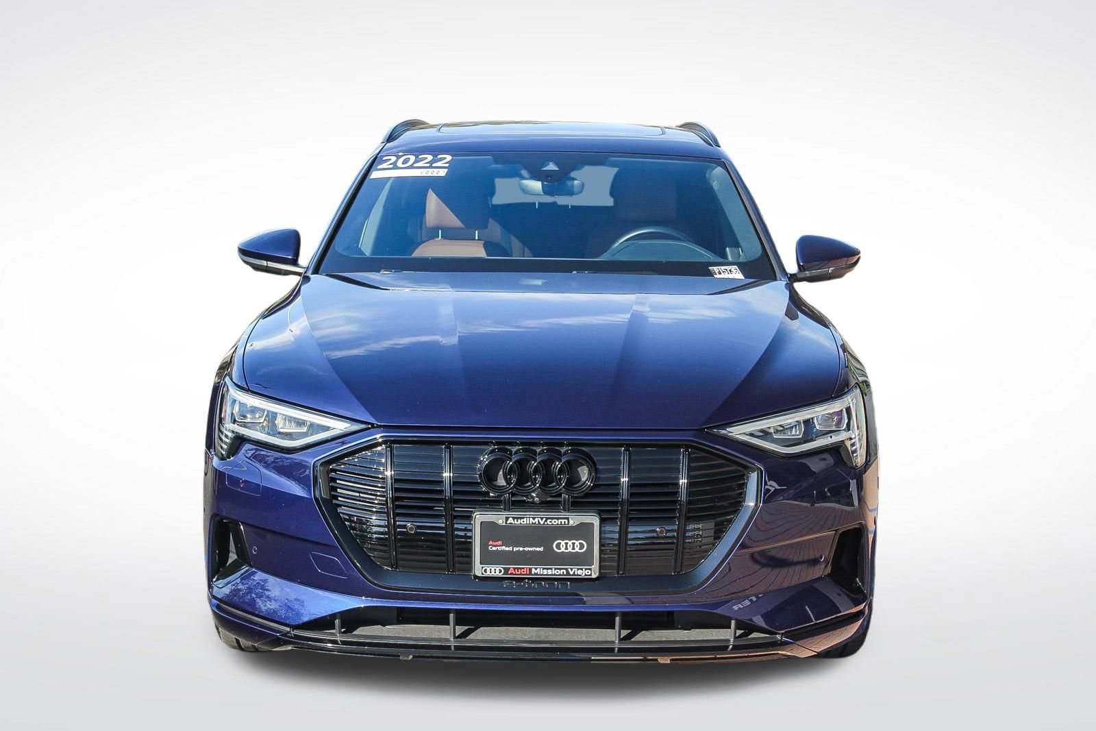 Certified 2022 Audi e-tron Premium w/ Convenience Plus Package image 2