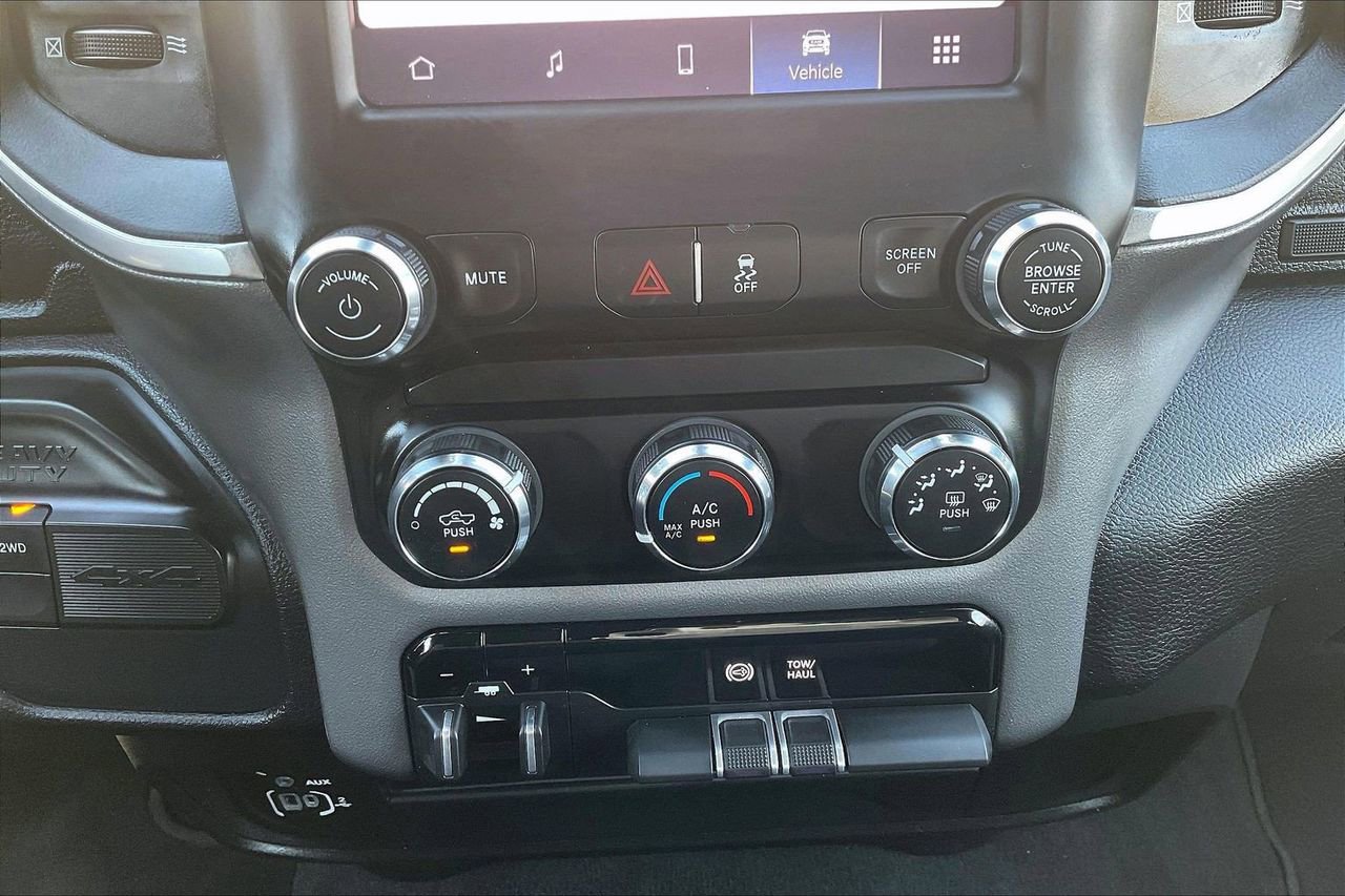 Certified 2024 RAM 3500 Big Horn image 18