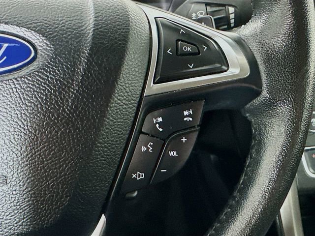 Used 2017 Ford Fusion SE w/ Equipment Group 202A image 12