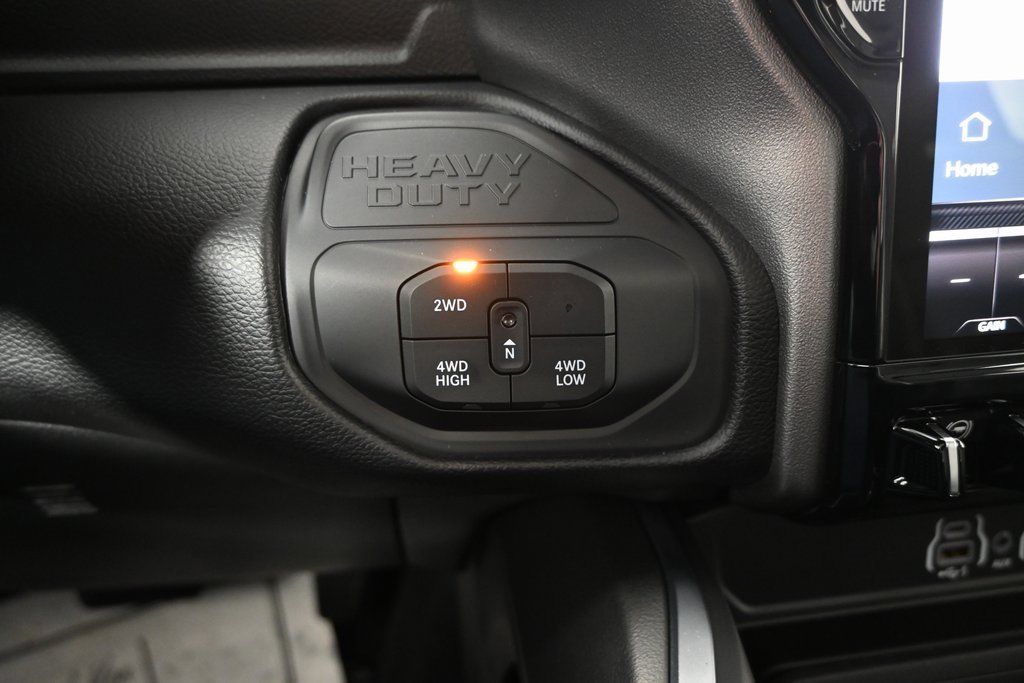 Used 2026 RAM 2500 Laramie image 32