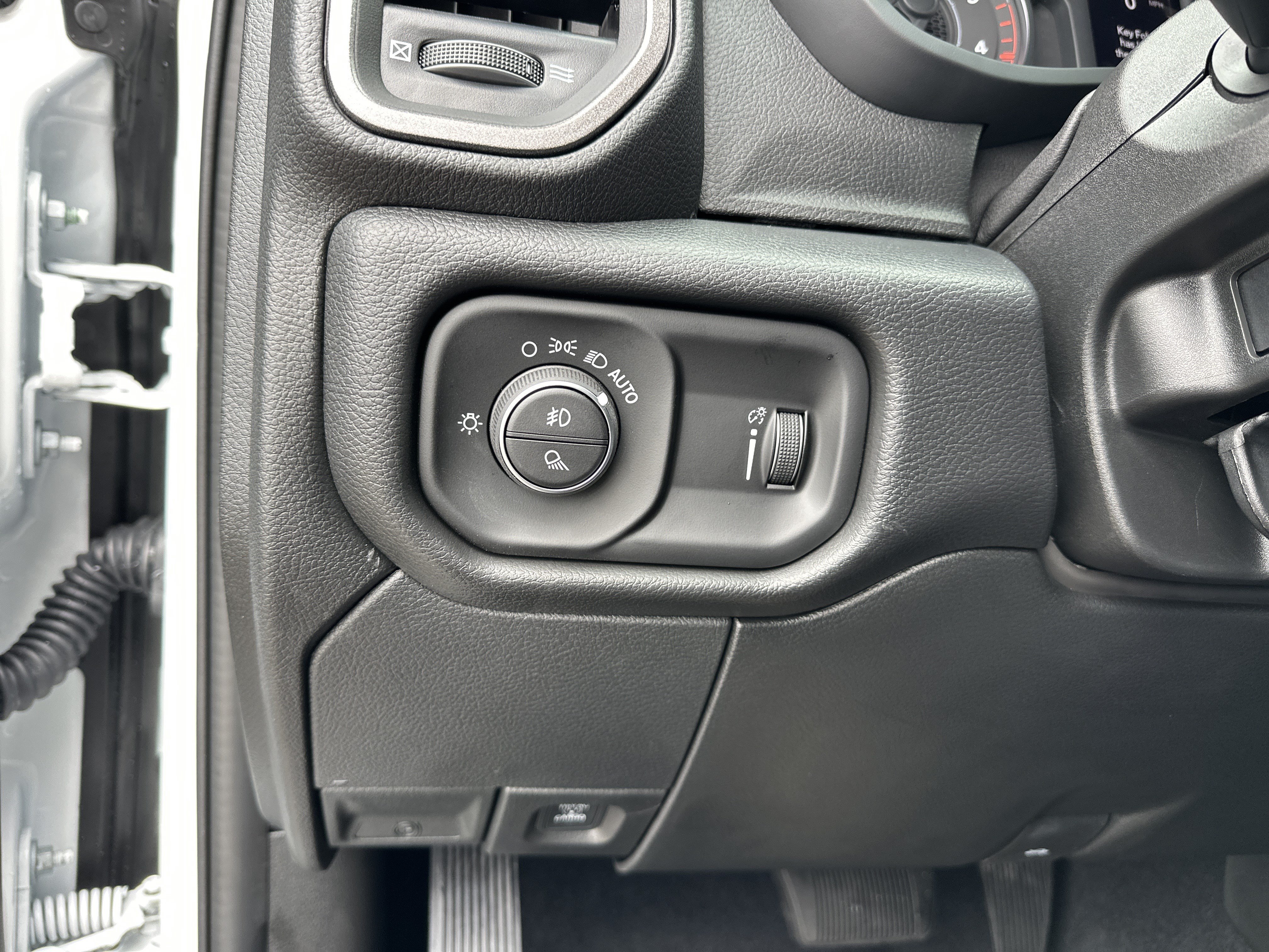 New 2026 RAM 2500 Warlock AWD/4WD image 30