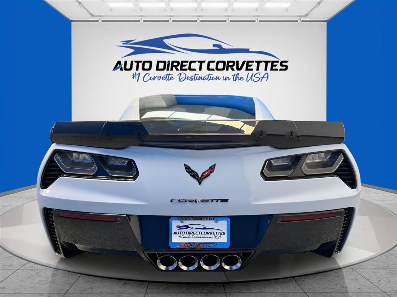Used 2018 Chevrolet Corvette Z06 w/ Carbon 65 Edition RWD image 15