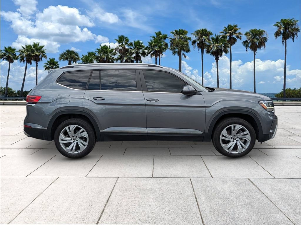 Used 2022 Volkswagen Atlas SEL AWD/4WD image 9
