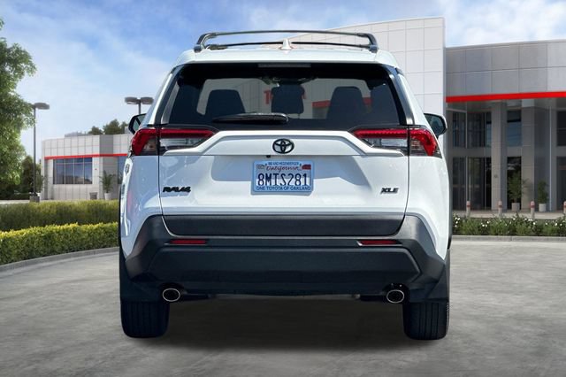 Certified 2019 Toyota RAV4 XLE Premium w/ Carpet Mat Package FWD image 6