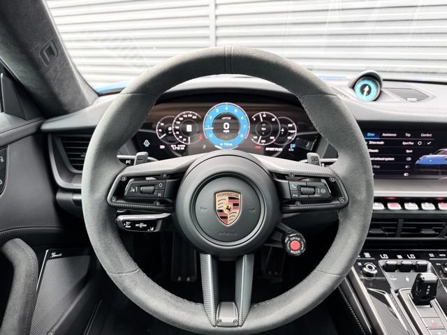 Used 2026 Porsche 911 Carrera GTS RWD image 19