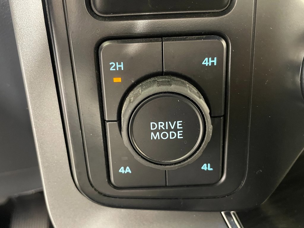 Used 2024 Ford F150 Lariat image 14