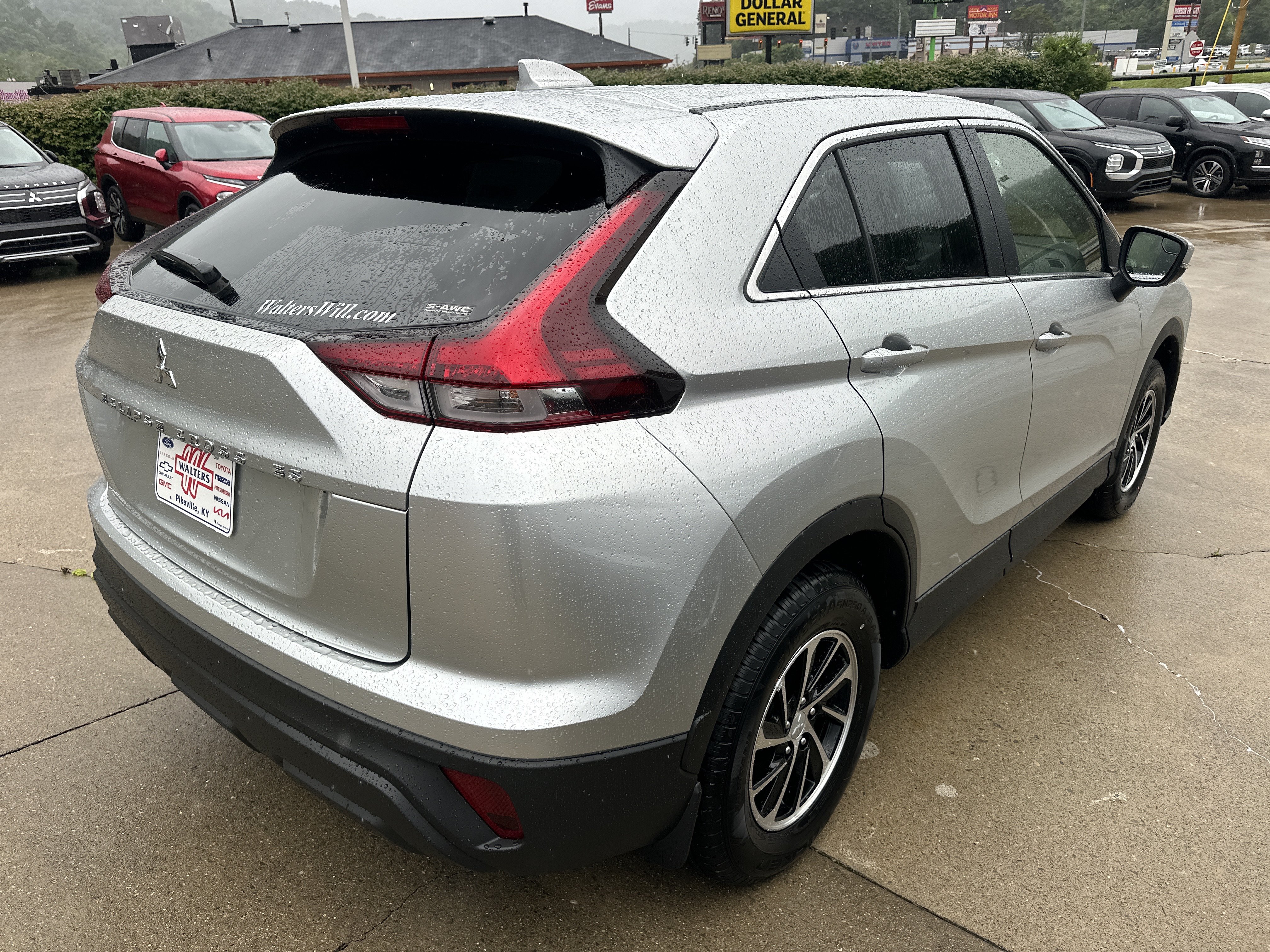 New 2026 Mitsubishi Eclipse Cross ES AWD/4WD image 2