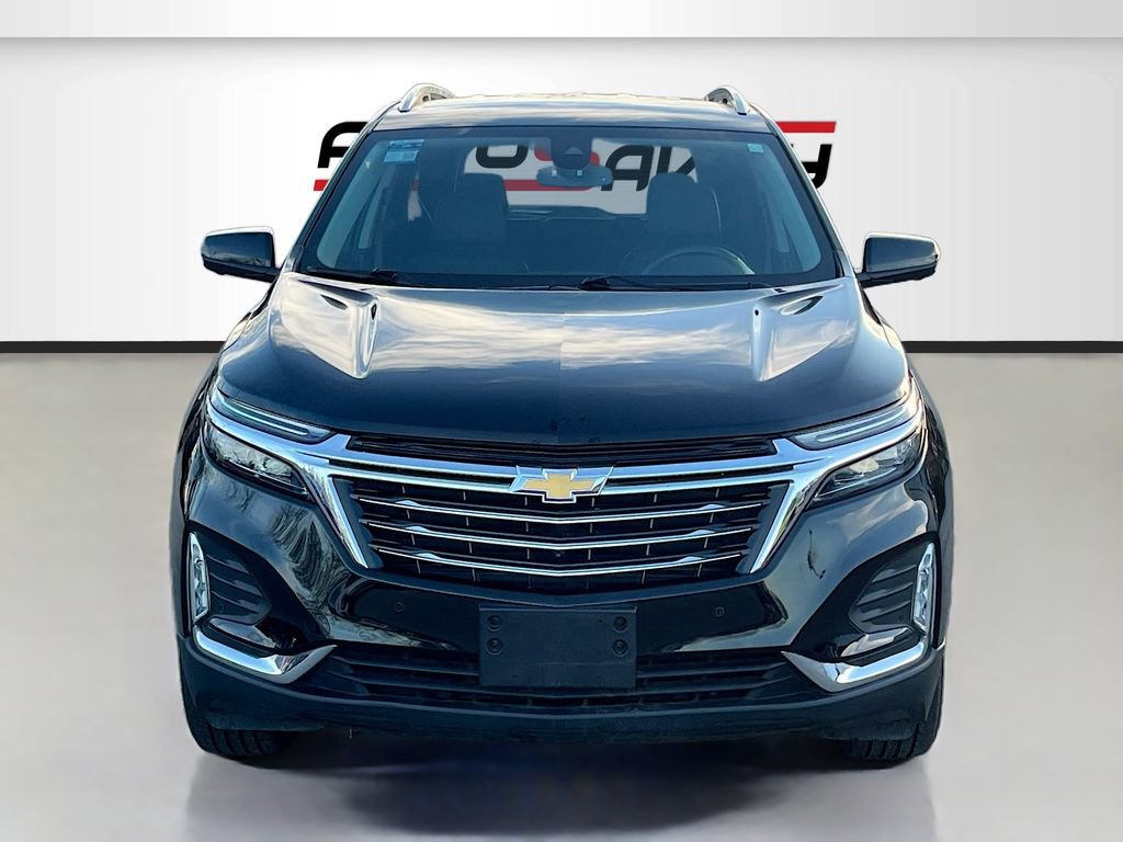 Used 2024 Chevrolet Equinox Premier image 2