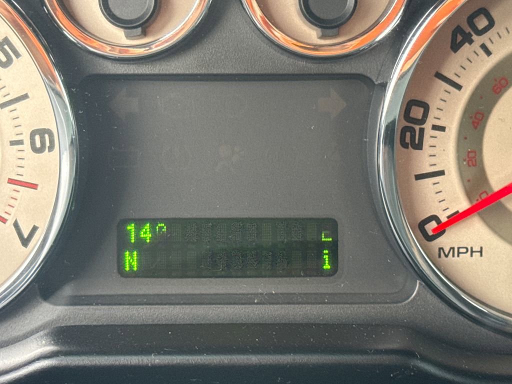 Used 2010 Ford Edge SEL image 30