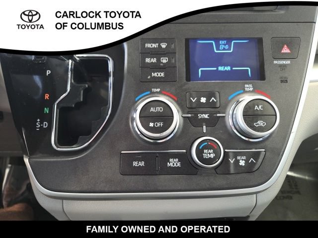 Used 2020 Toyota Sienna LE FWD image 27