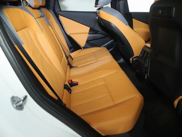 Certified 2025 BMW X3 xDrive30i w/ Convenience Package image 33