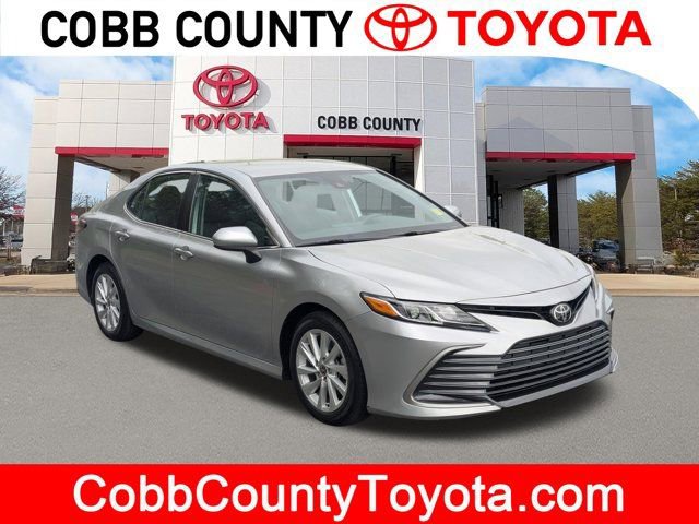Used 2023 Toyota Camry LE FWD image 1