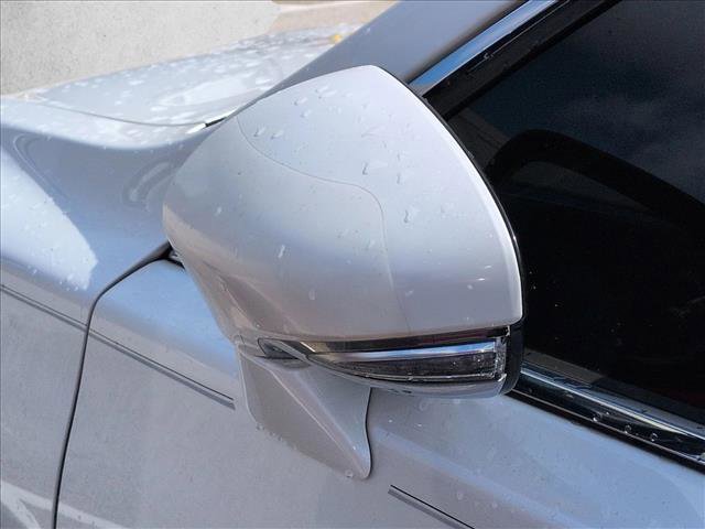 Used 2013 Lexus LS 460 AWD w/ Comfort Pkg image 15