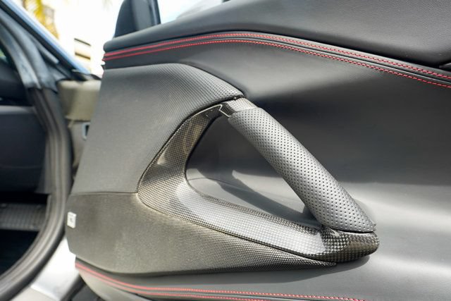 Used 2020 Ferrari 812 Superfast RWD image 80