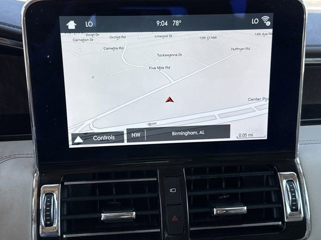 Used 2019 Lincoln Navigator Reserve AWD/4WD image 23