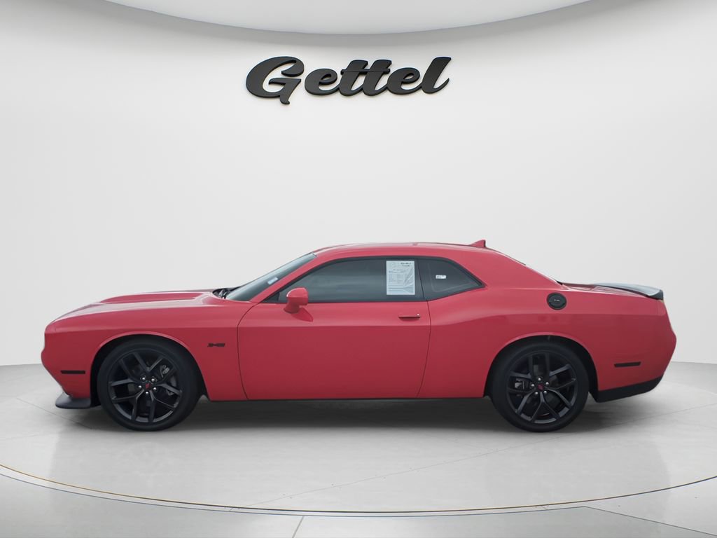 Used 2023 Dodge Challenger R/T w/ Blacktop Package RWD image 8