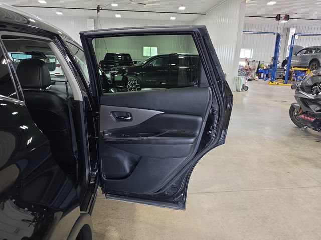 Used 2024 Nissan Murano SL AWD/4WD image 29