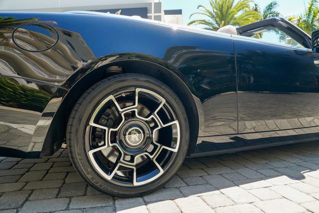 Used 2018 Rolls-Royce Dawn image 27