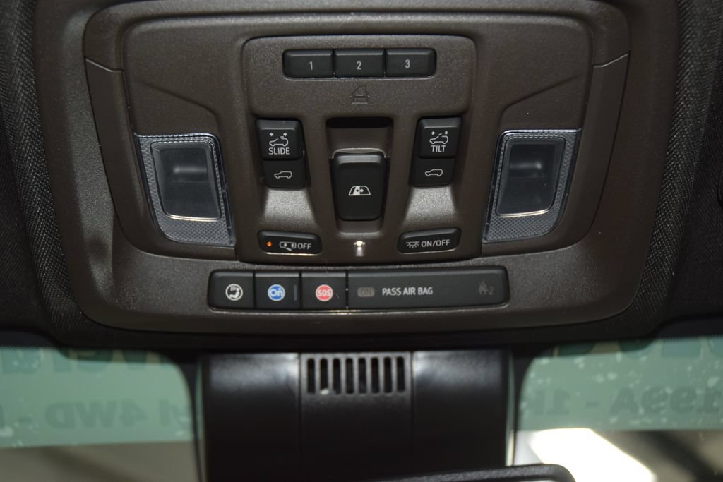 Used 2026 Chevrolet Silverado 1500 LTZ w/ LTZ Premium Package AWD/4WD image 49