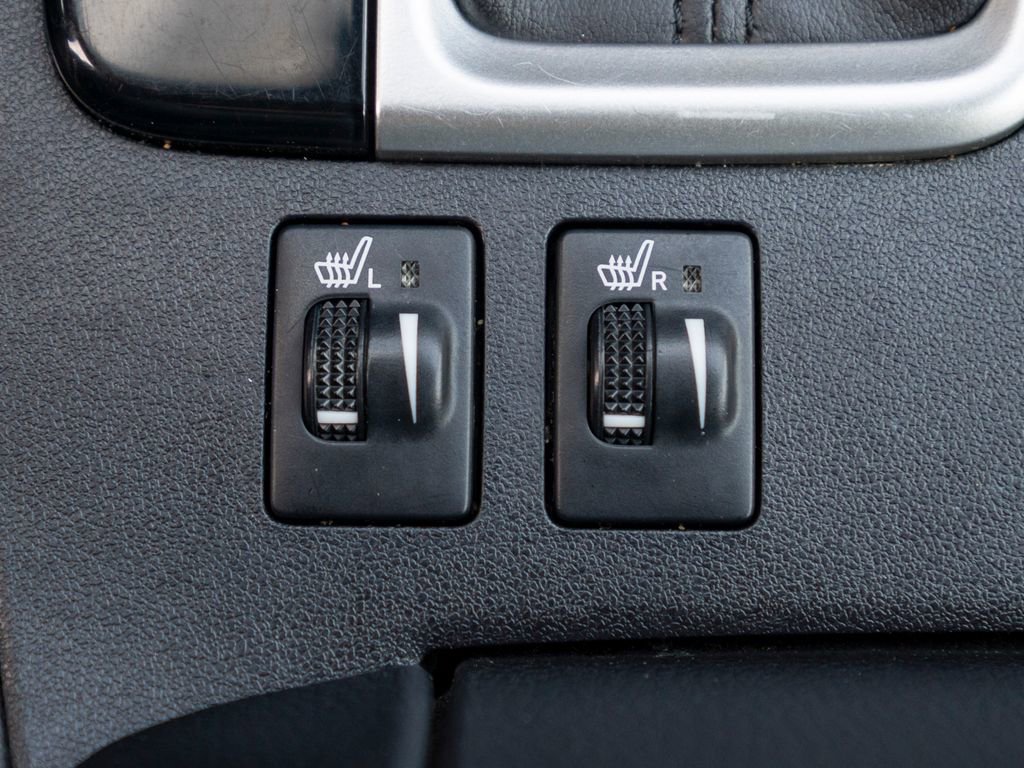 Used 2017 Toyota Highlander SE image 29