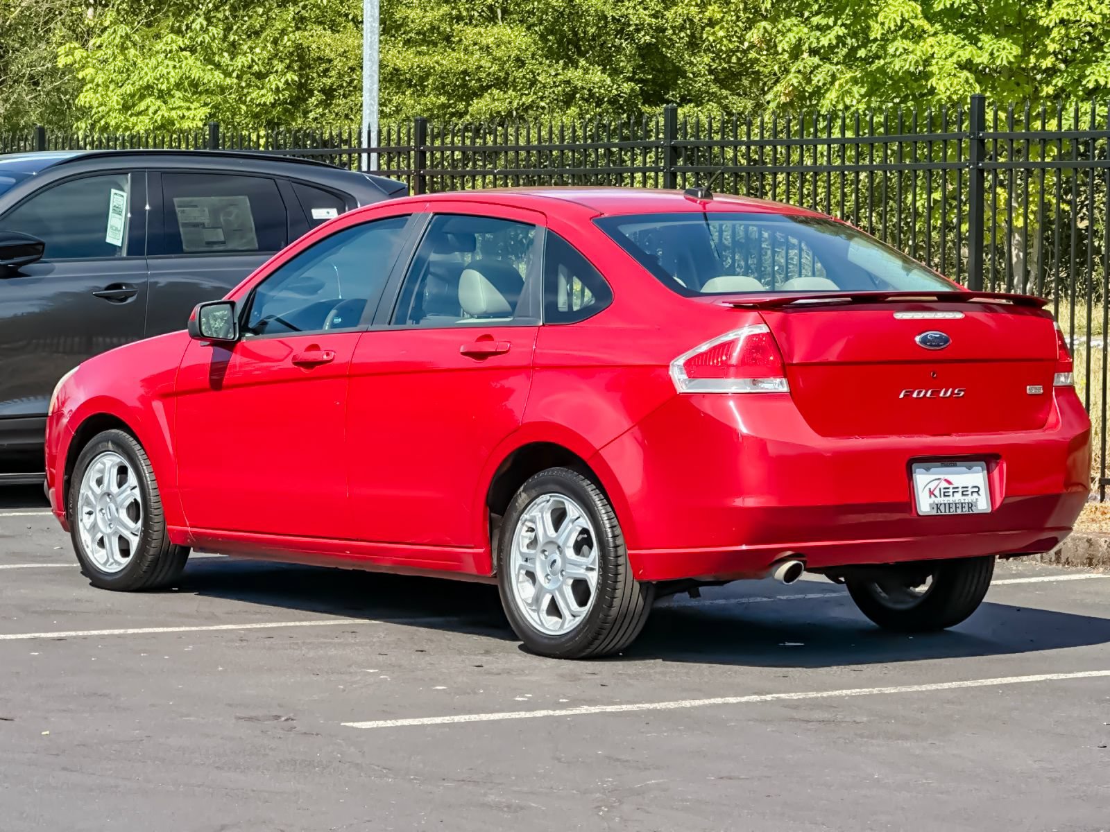 Used 2009 Ford Focus SES FWD image 5