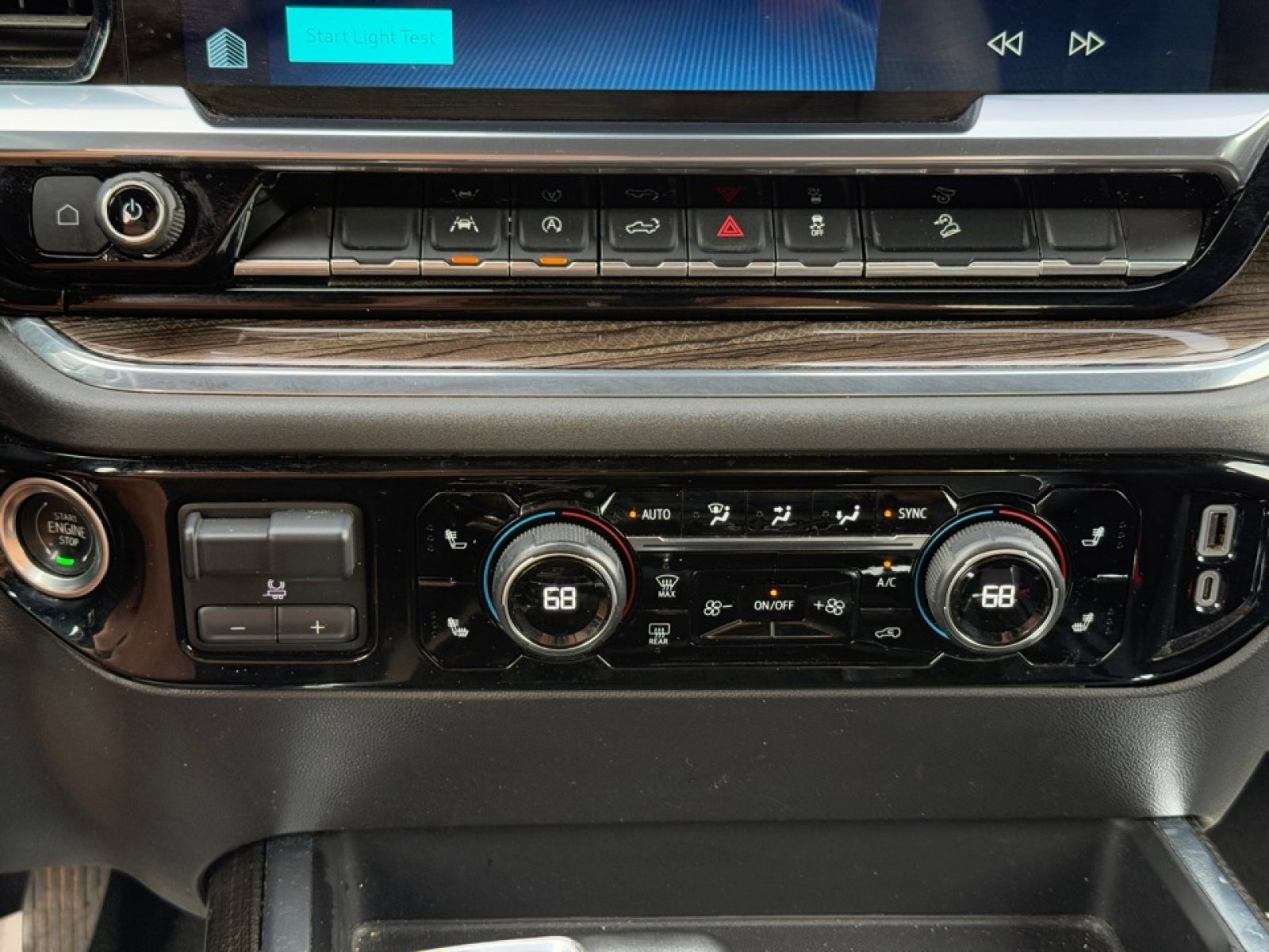 Used 2023 Chevrolet Silverado 1500 LT Trail Boss w/ Protection Package image 28