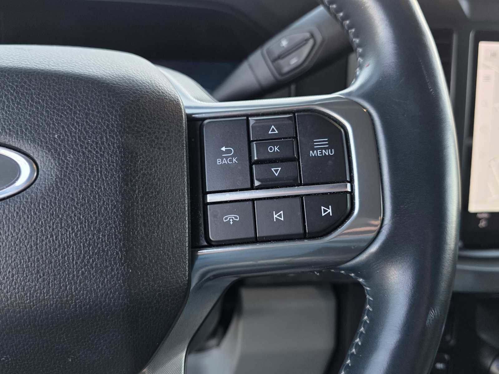 Used 2024 Ford F350 Limited w/ FX4 Off-Road Package image 38