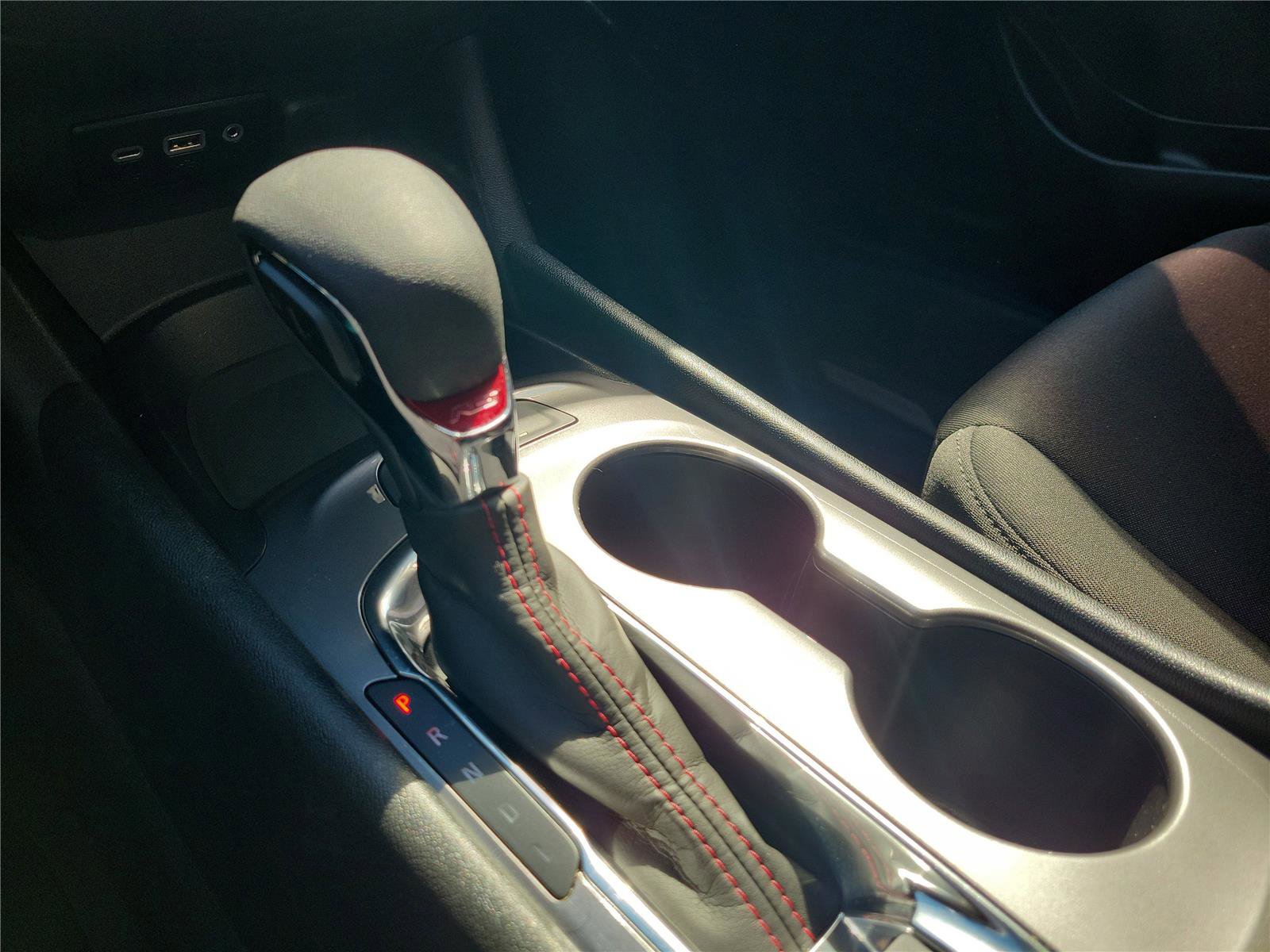 Used 2024 Chevrolet Malibu RS FWD image 29