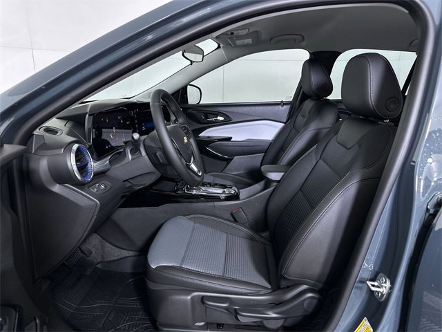 New 2026 Chevrolet Trax LT image 19