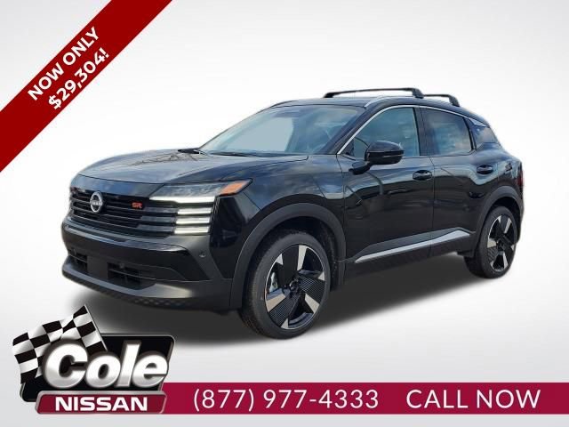 New 2026 Nissan Kicks SR w/ Cold Weather Package
