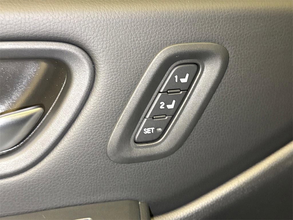 New 2025 Honda Pilot EX-L image 21