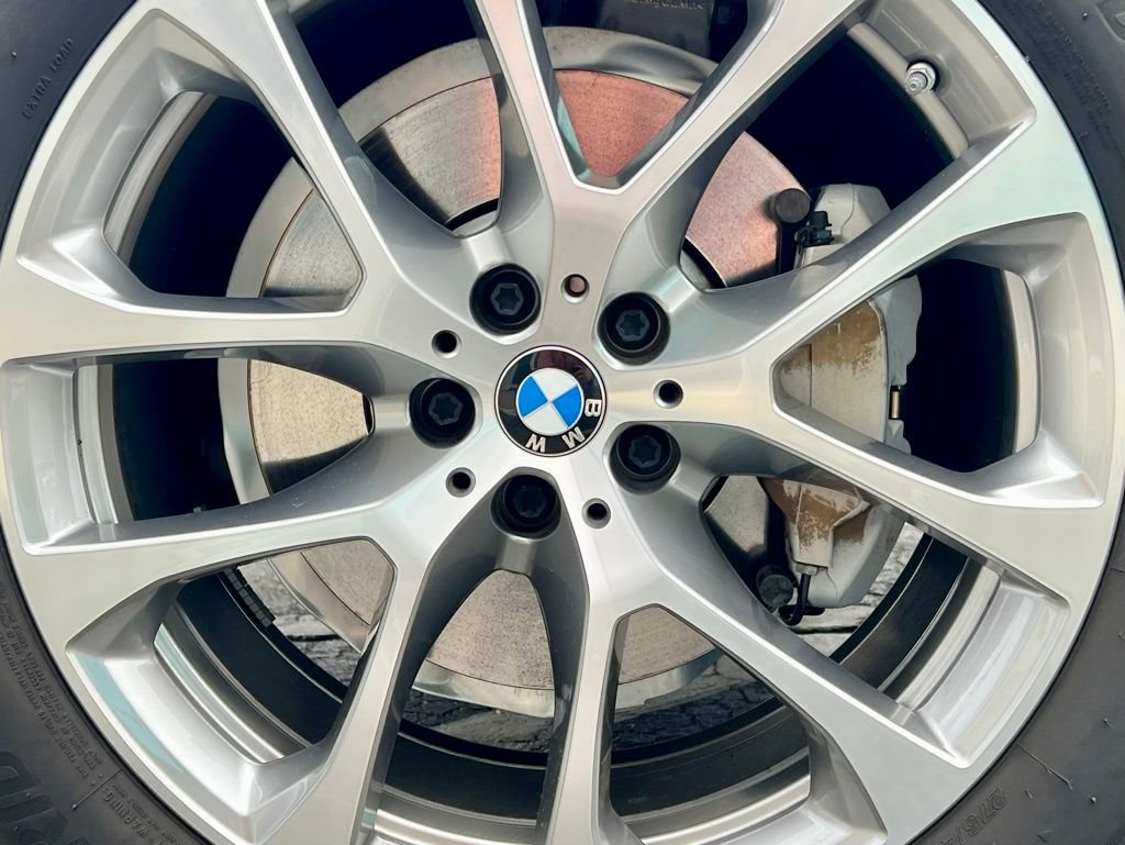 Used 2023 BMW X5 sDrive40i w/ Premium Package image 15