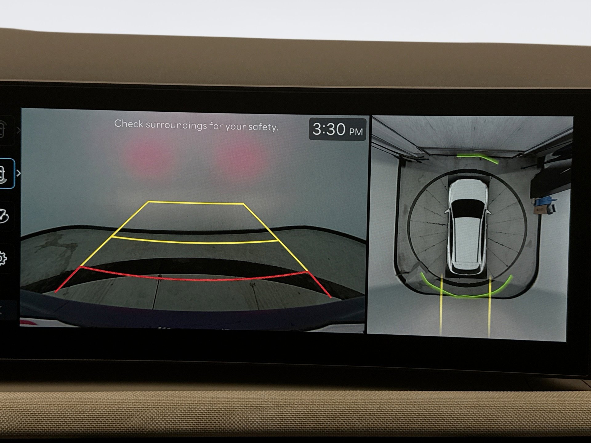 Used 2025 Hyundai Tucson Limited image 16