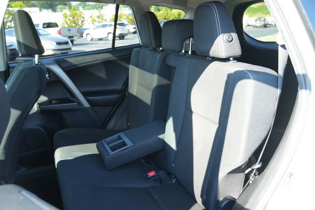 Used 2018 Toyota RAV4 XLE w/ Plus Extra Value Package AWD/4WD image 15