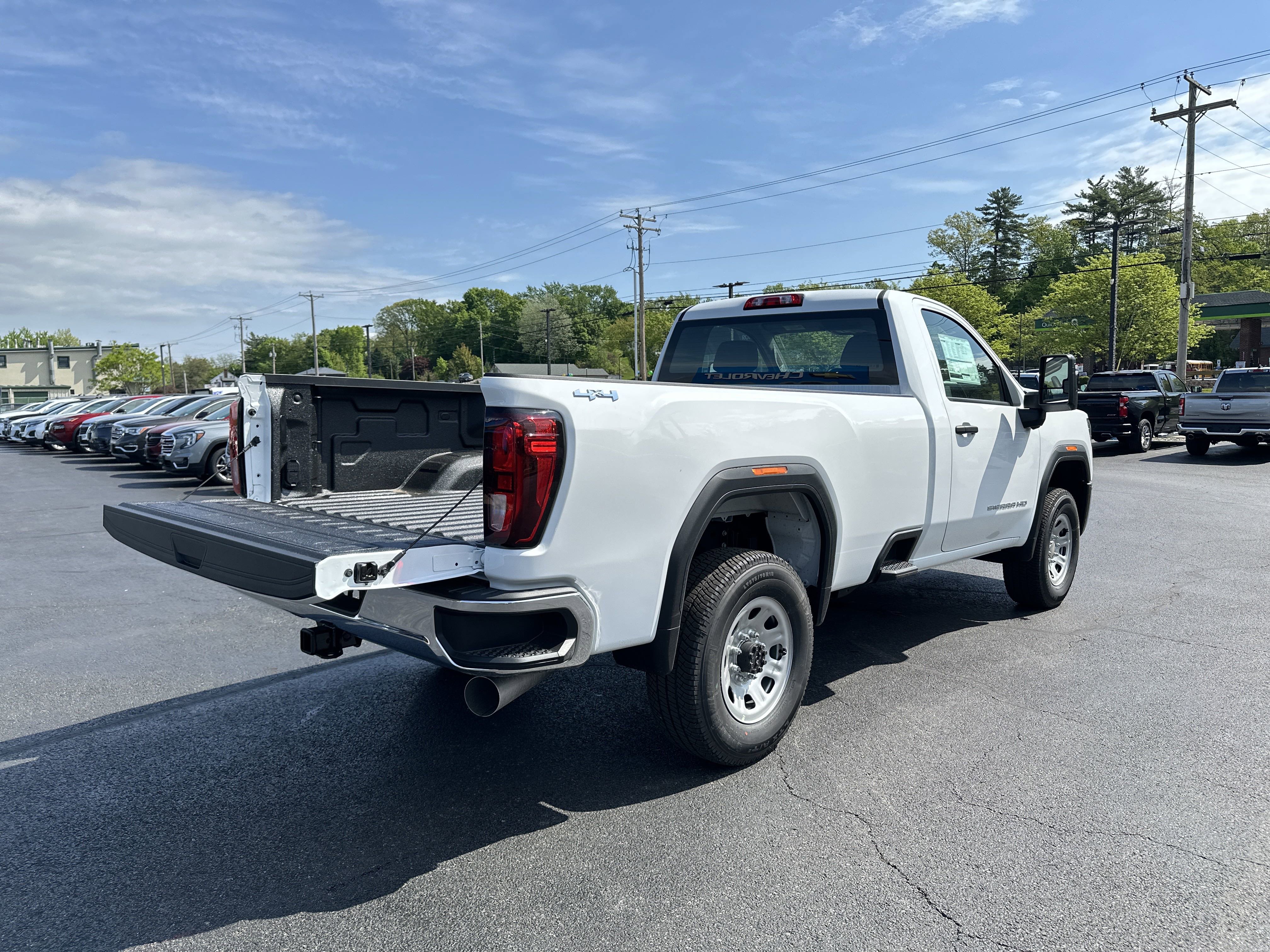 New 2025 GMC Sierra 2500 Pro image 24