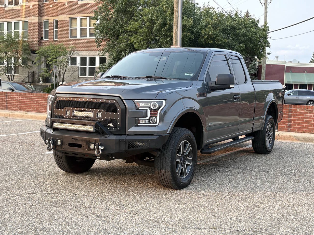Used 2016 Ford F150 XLT w/ Equipment Group 301A Mid