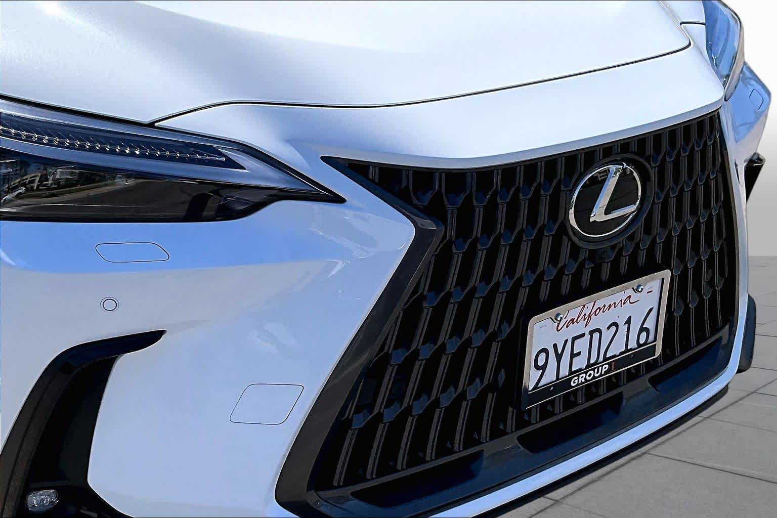 Certified 2026 Lexus NX 350 AWD w/ Accessory Package (2T) image 28