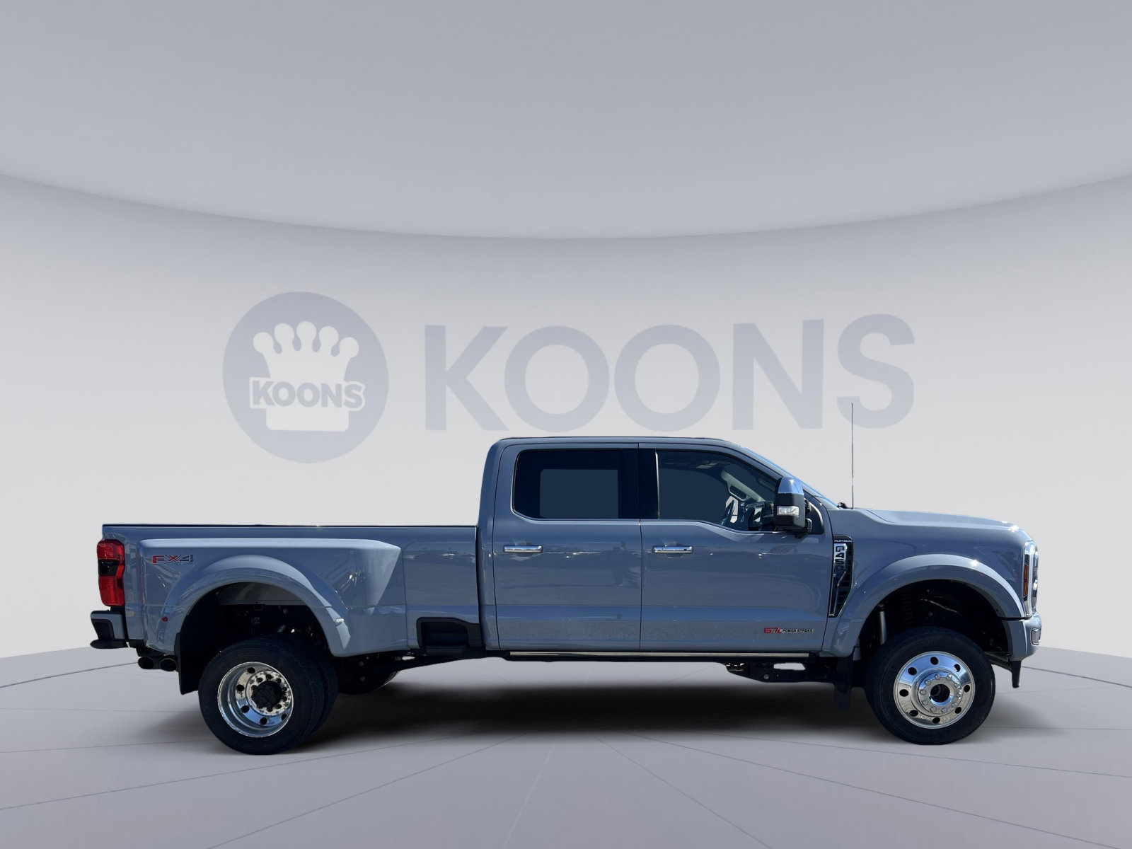 Used 2024 Ford F450 Platinum w/ FX4 Off-Road Package image 8