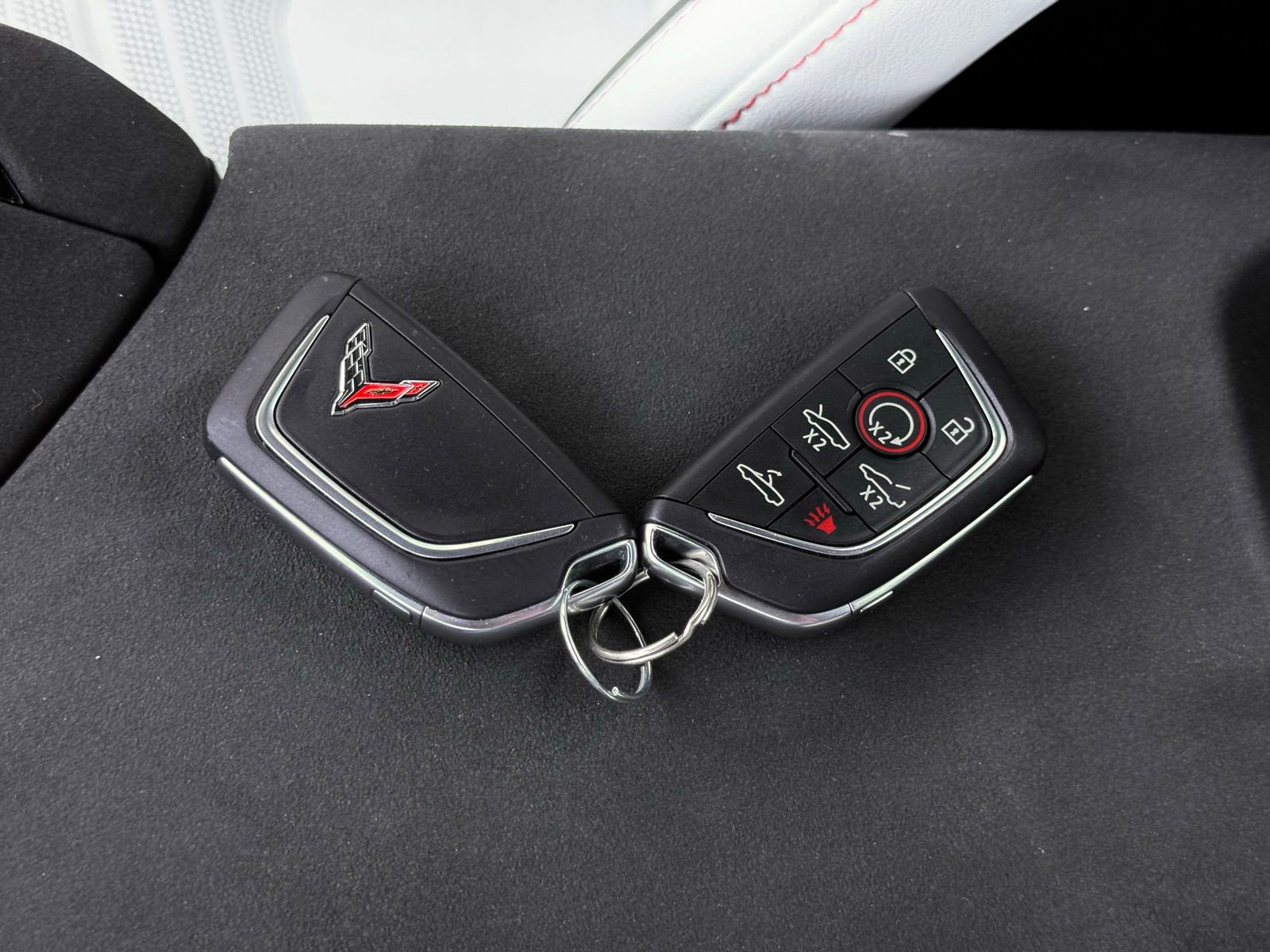 Used 2023 Chevrolet Corvette Stingray Premium Conv w/ Z51 Performance Package image 75