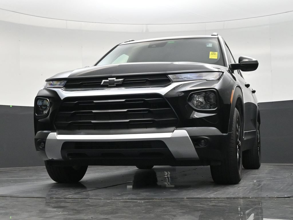Used 2023 Chevrolet TrailBlazer LT FWD image 27