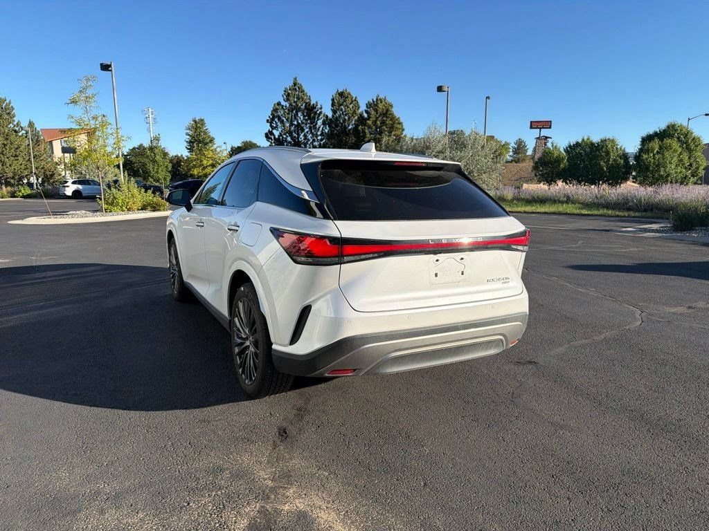 Used 2024 Lexus RX 350 w/ Convenience Package AWD/4WD image 3
