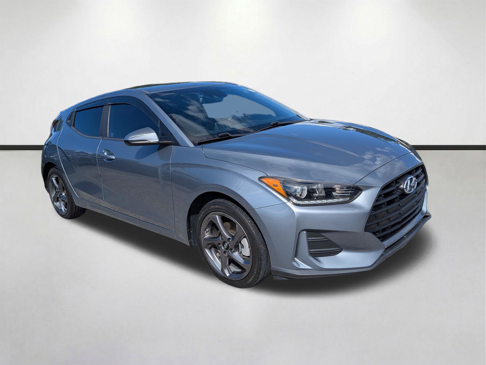 Used 2021 Hyundai Veloster 2.0 FWD image 1